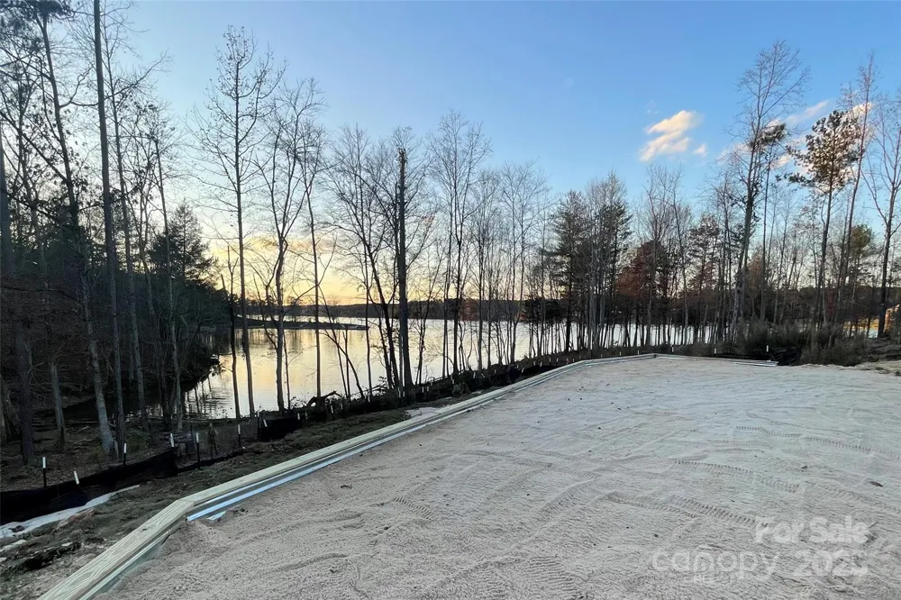 2175 Castle Peak Mountain #142 Connelly Springs, NC 28612