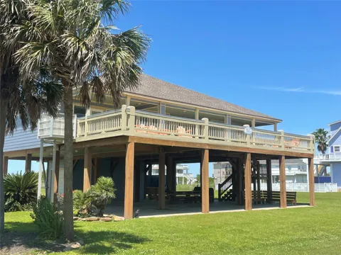 3933 Biscayne Beach Road