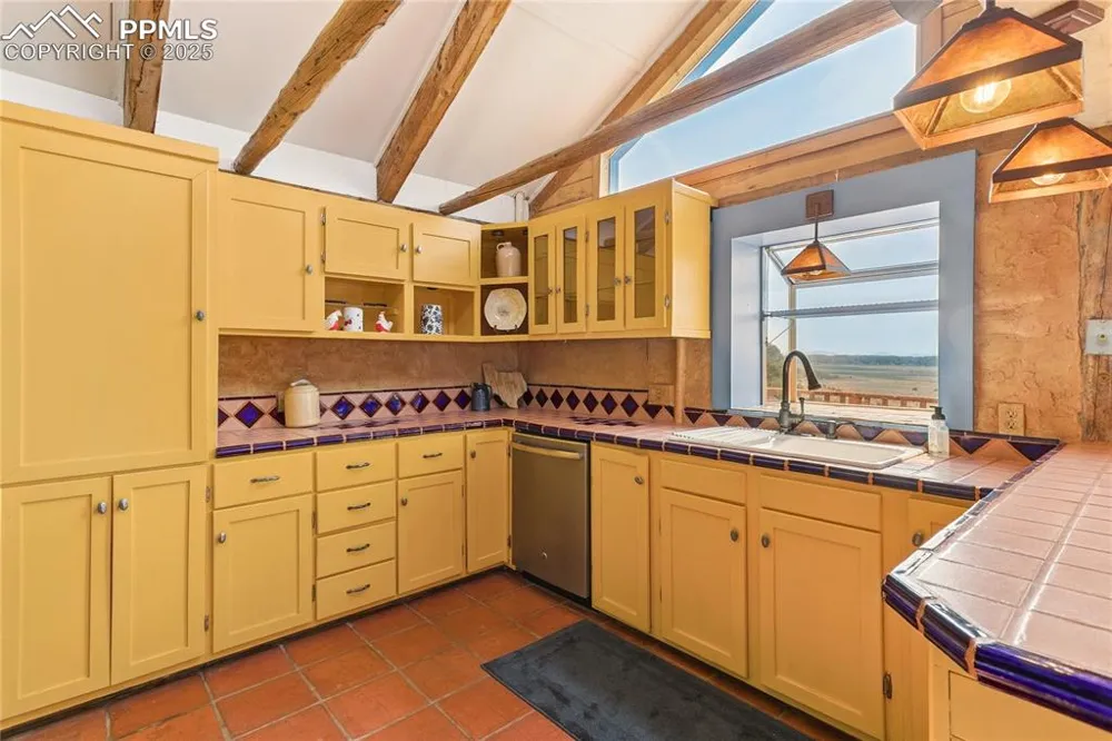 6135 County Road 15 South Fork, CO 81154