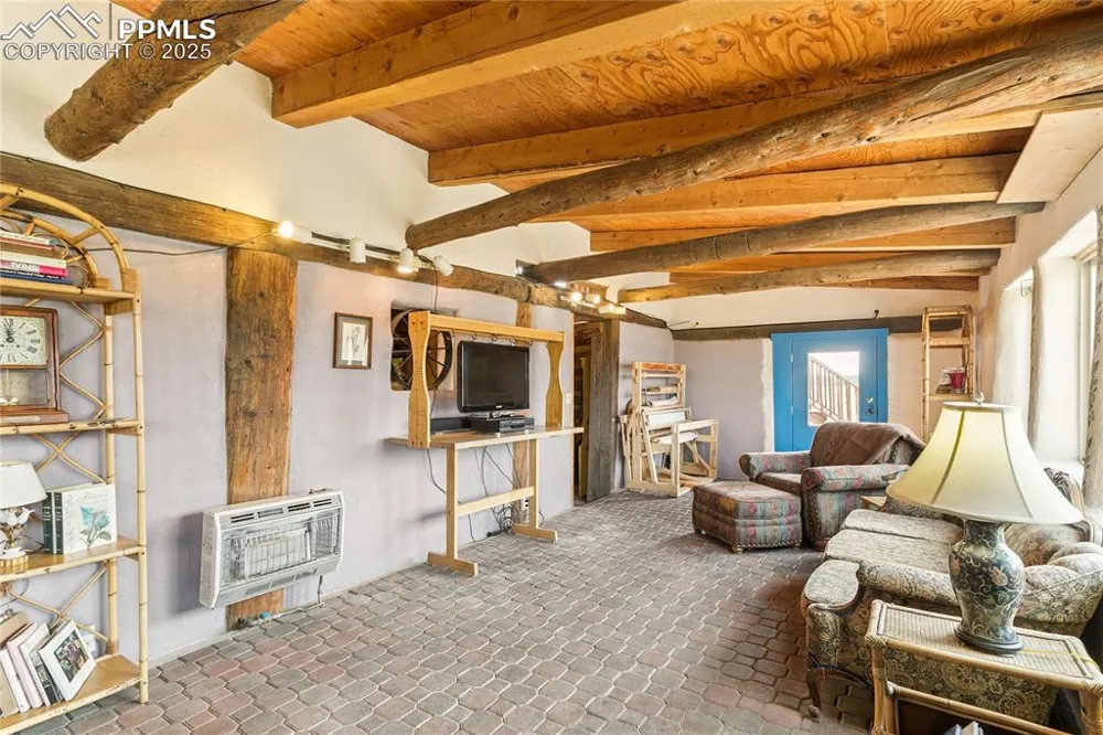 6135 County Road 15 South Fork, CO 81154