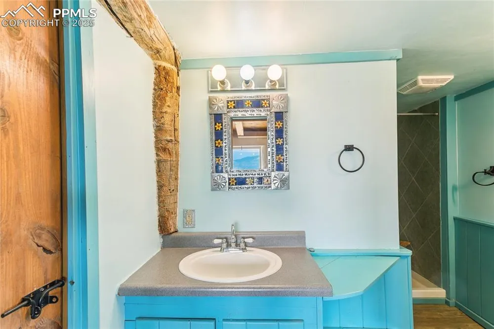 6135 County Road 15 South Fork, CO 81154