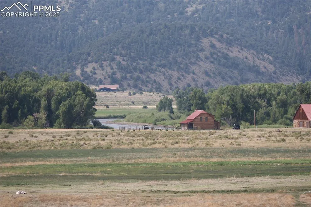 6135 County Road 15 South Fork, CO 81154