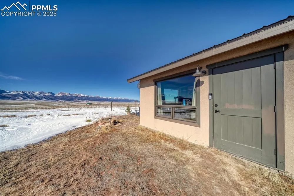 565 Pass Peak Drive Westcliffe, CO 81252