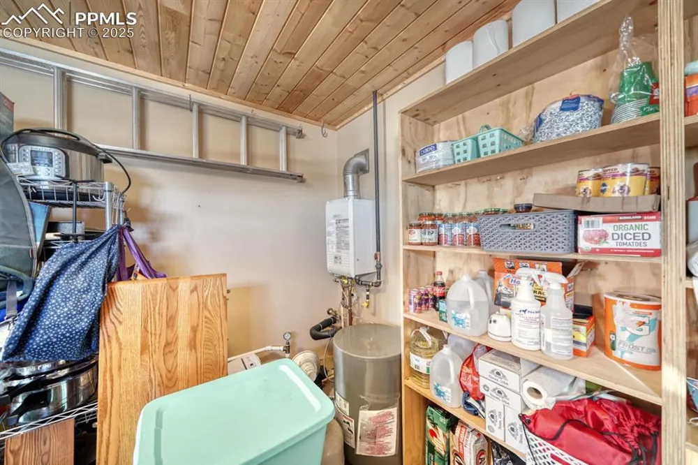 565 Pass Peak Drive Westcliffe, CO 81252