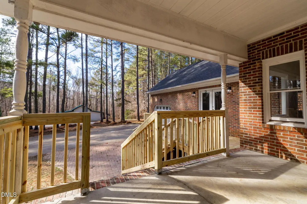 892 Franklin Lane Henderson, NC 27537