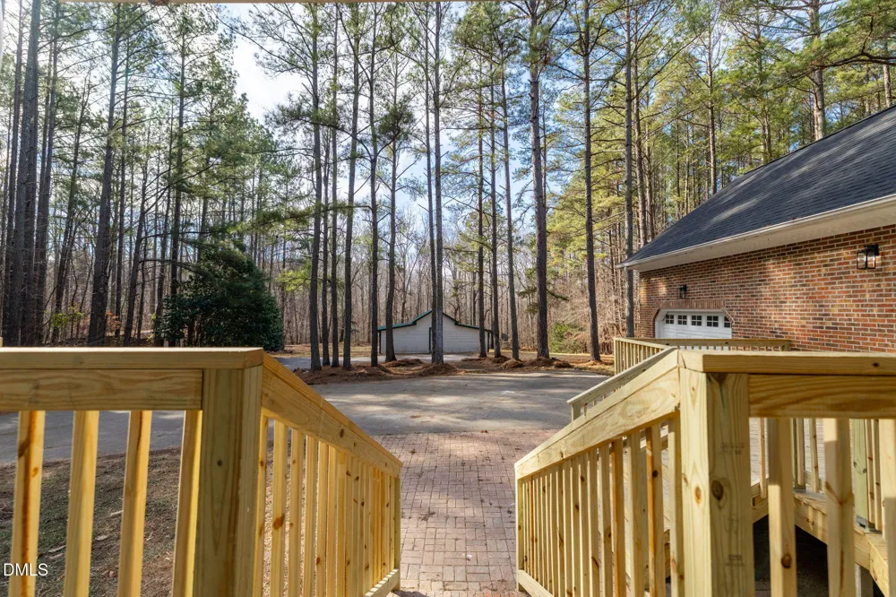 892 Franklin Lane Henderson, NC 27537