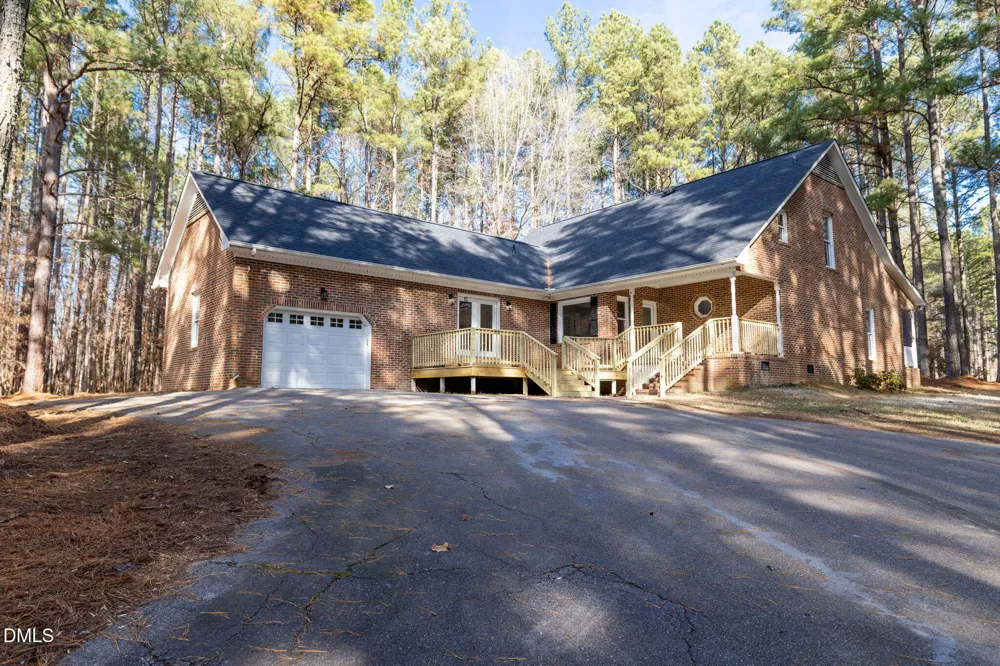 892 Franklin Lane Henderson, NC 27537