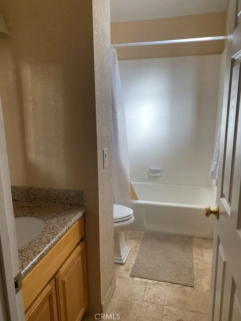 27657 Peninsula Drive #106 Lake Arrowhead, CA 92352