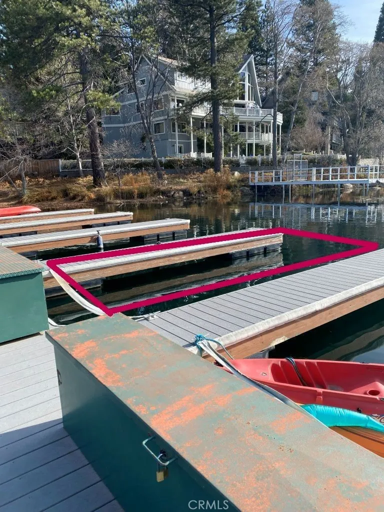 27657 Peninsula Drive #106 Lake Arrowhead, CA 92352