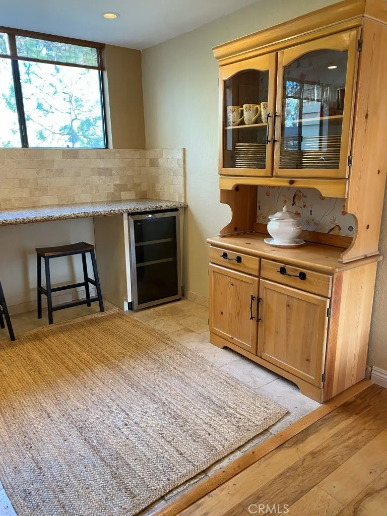 27657 Peninsula Drive #106 Lake Arrowhead, CA 92352