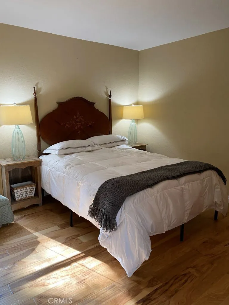 27657 Peninsula Drive #106 Lake Arrowhead, CA 92352