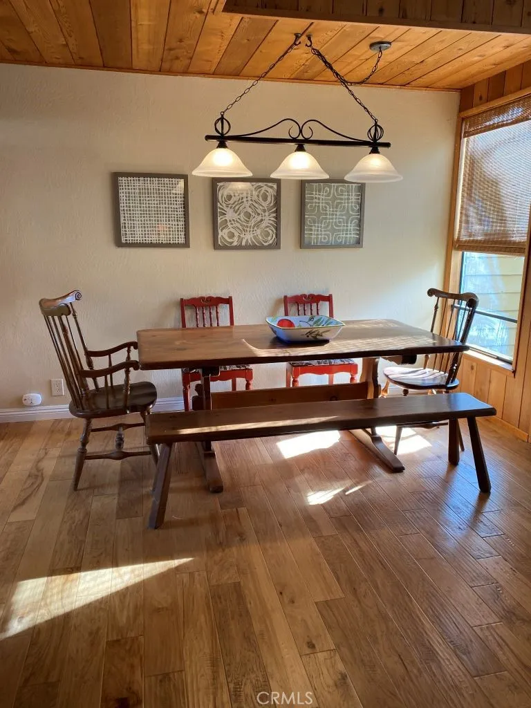 27657 Peninsula Drive #106 Lake Arrowhead, CA 92352