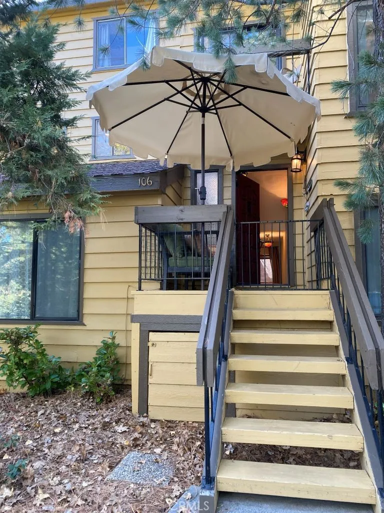 27657 Peninsula Drive #106 Lake Arrowhead, CA 92352