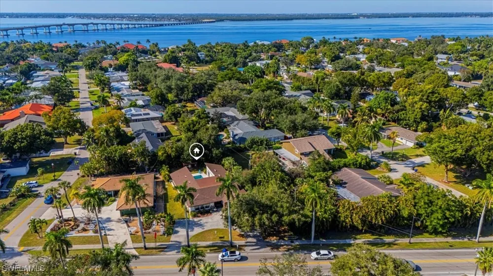 McGregor Boulevard Fort Myers, FL 33901