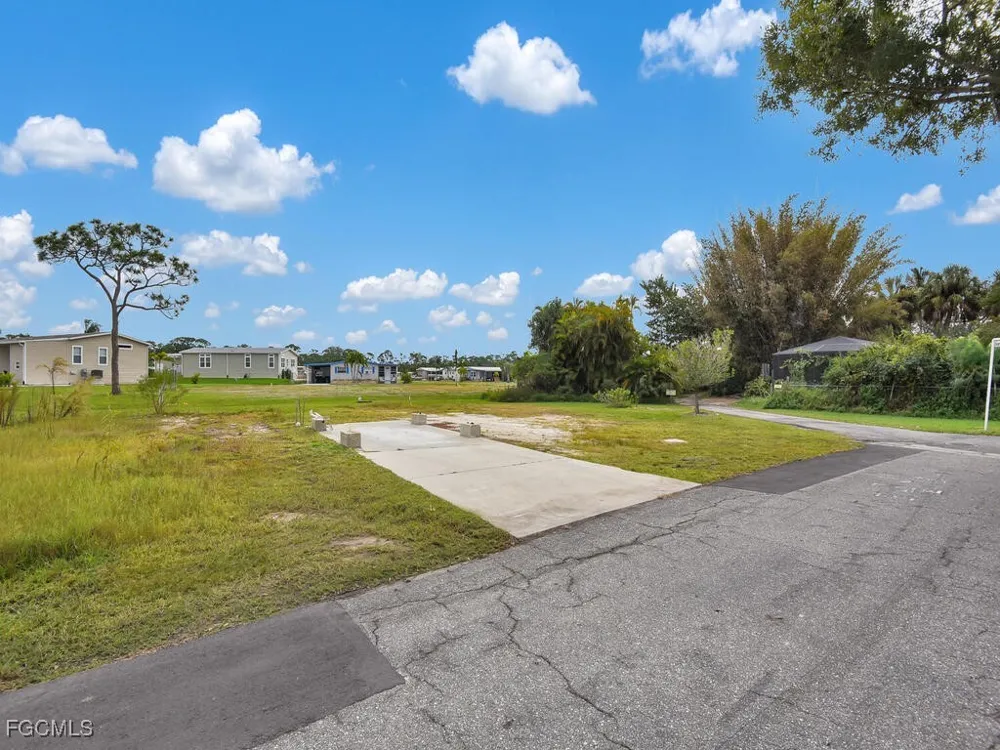 Garden Drive Estero, FL 33928
