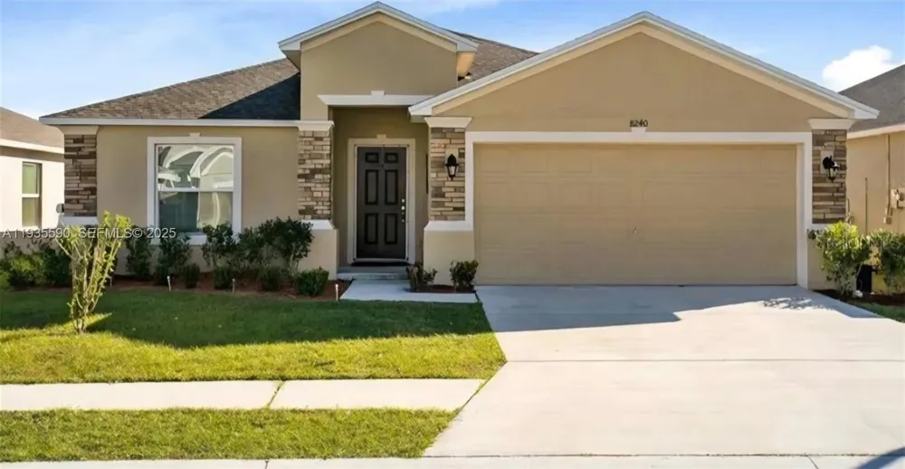 8240 Campbell Crossing Lakeland, FL 33810