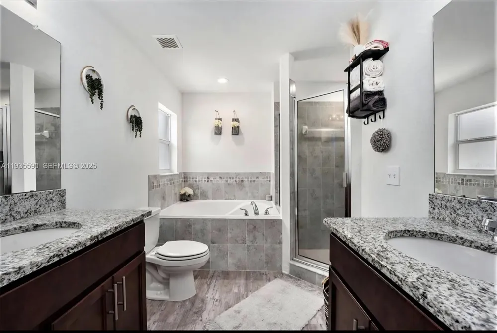 8240 Campbell Crossing Lakeland, FL 33810
