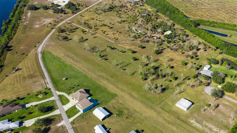 SW 144TH PARKWAY Okeechobee, FL 34974