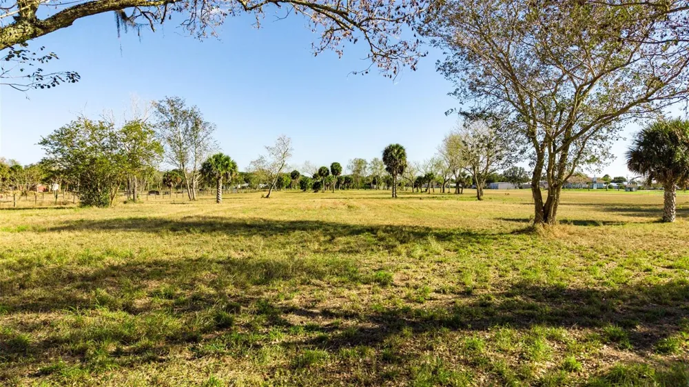 SW 144TH PARKWAY Okeechobee, FL 34974