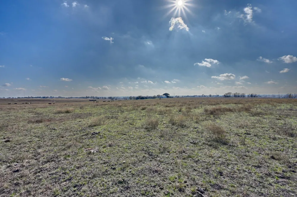 4898 Fm 2502 Industry, TX 78944