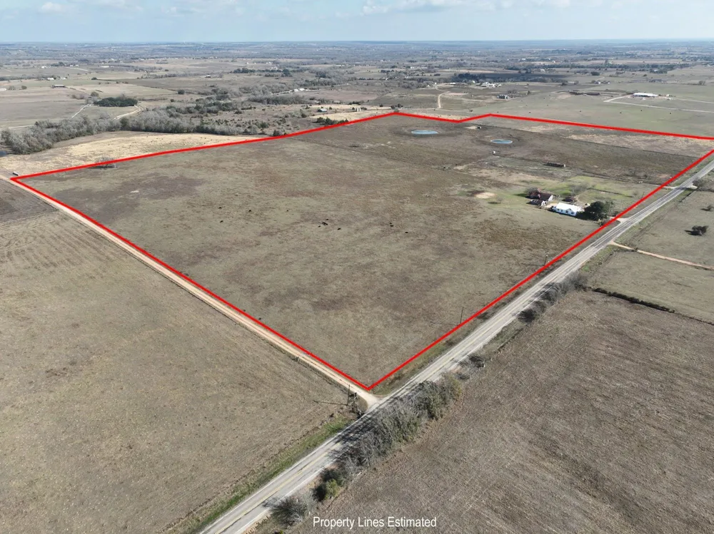 4898 Fm 2502 Industry, TX 78944