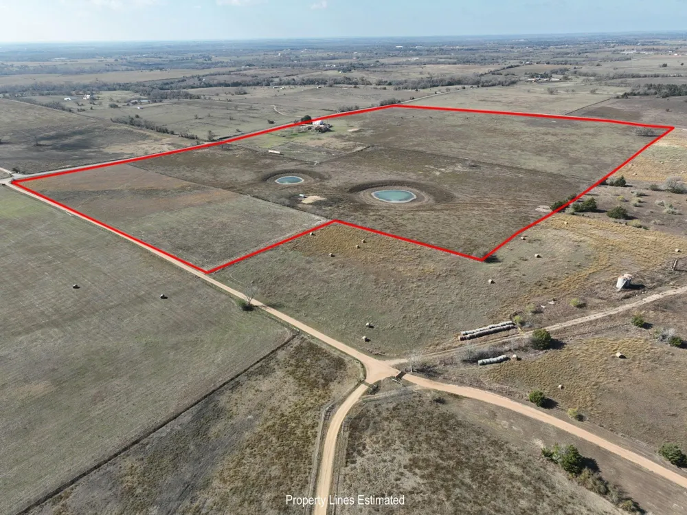4898 Fm 2502 Industry, TX 78944