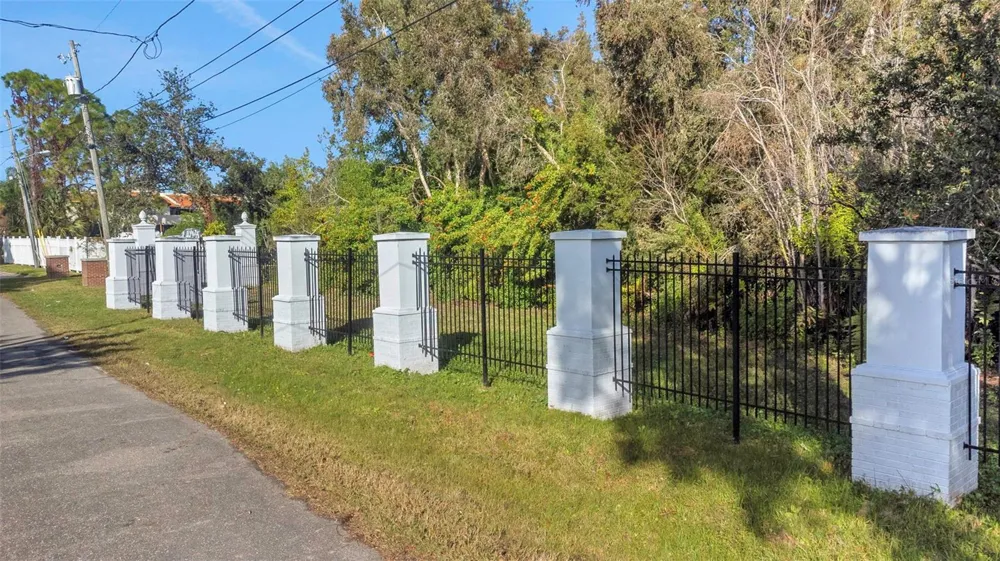 2661 CYPRUS DRIVE Palm Harbor, FL 34684