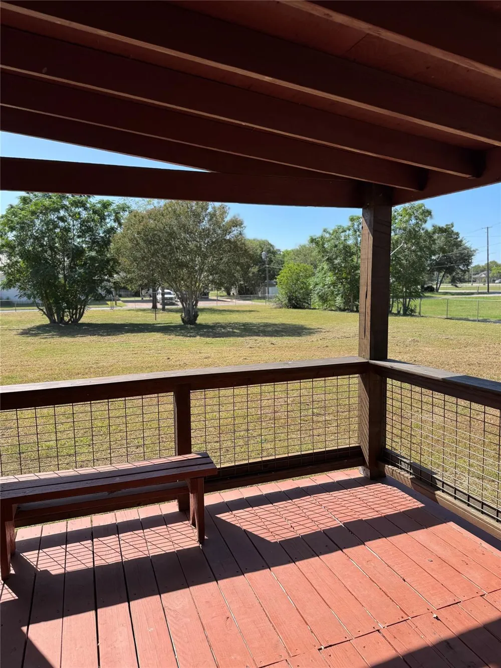 602 E Clayton Street Cuero, TX 77954
