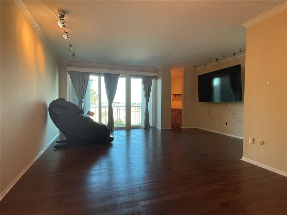 520 S Chaparral Street #301 Corpus Christi, TX 78401