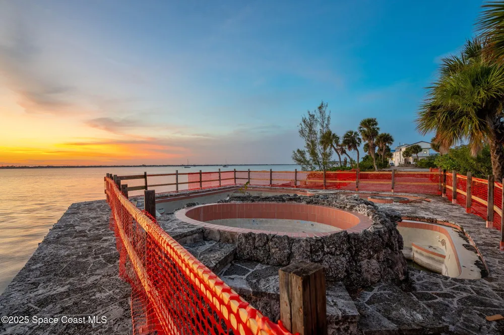 11680 Dragon Point Drive Merritt Island, FL 32952
