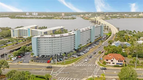 100 SILVER BEACH AVENUE #816