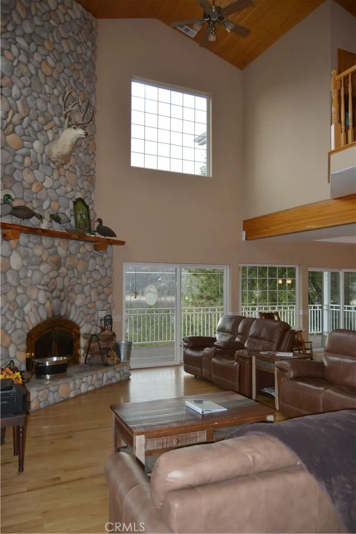 39818 Granite Ridge Bass Lake, CA 93604
