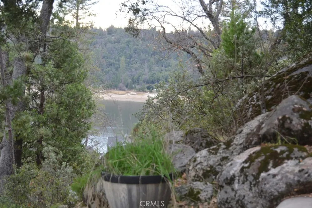 39818 Granite Ridge Bass Lake, CA 93604