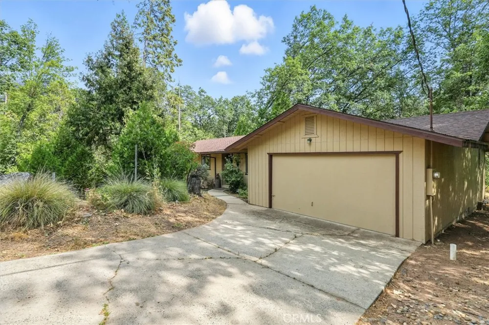 59556 Cascadel North Fork, CA 93643