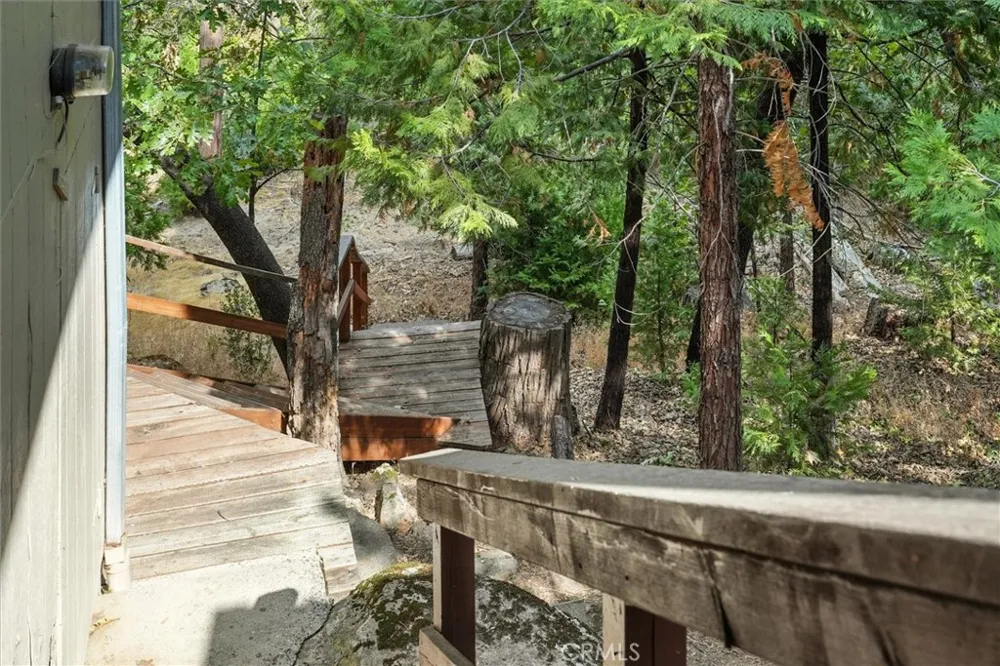 59556 Cascadel North Fork, CA 93643