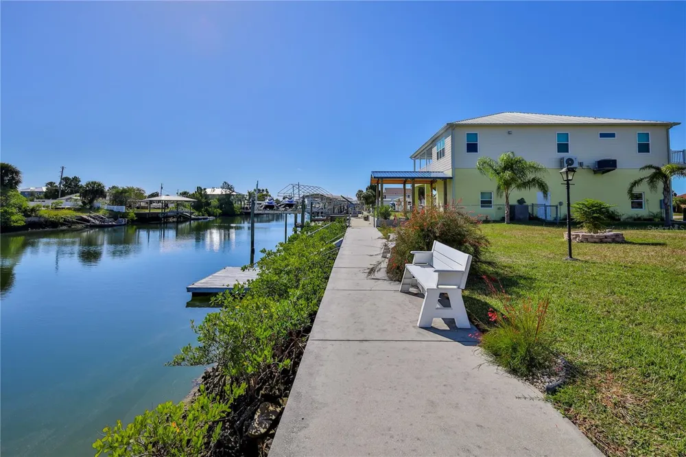 4502 BAHAMA DRIVE Hernando Beach, FL 34607