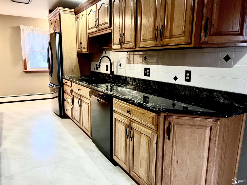 4011 Bluebush Road Raisinville Township, MI 48162