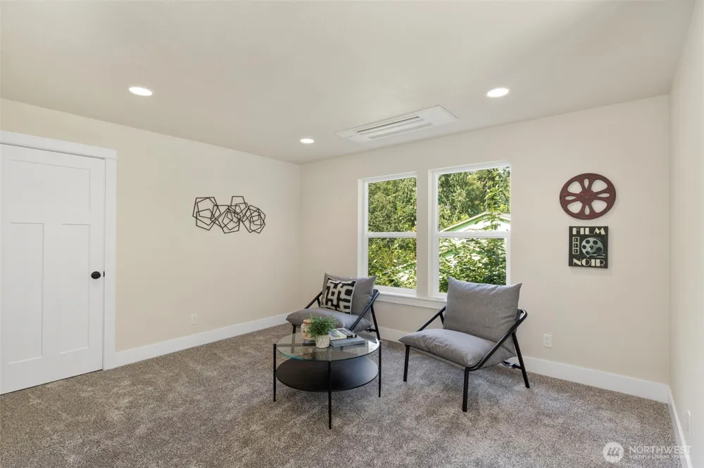36651 Tamarack Drive NE Hansville, WA 98340