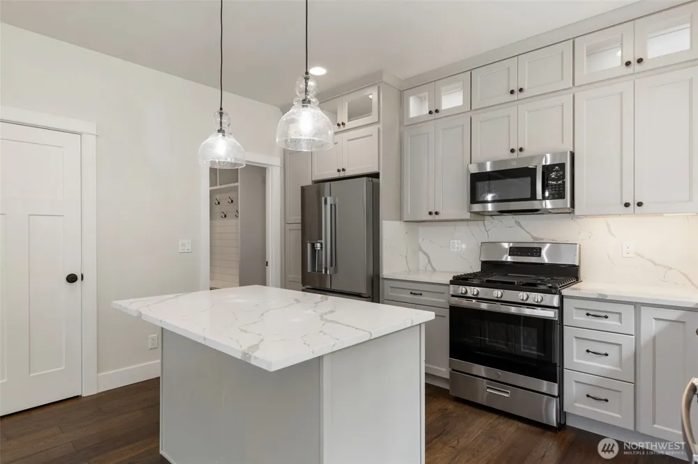 36651 Tamarack Drive NE Hansville, WA 98340