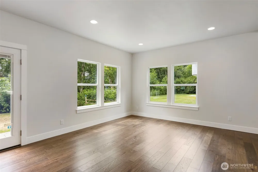 36651 Tamarack Drive NE Hansville, WA 98340