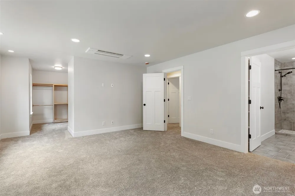 36651 Tamarack Drive NE Hansville, WA 98340