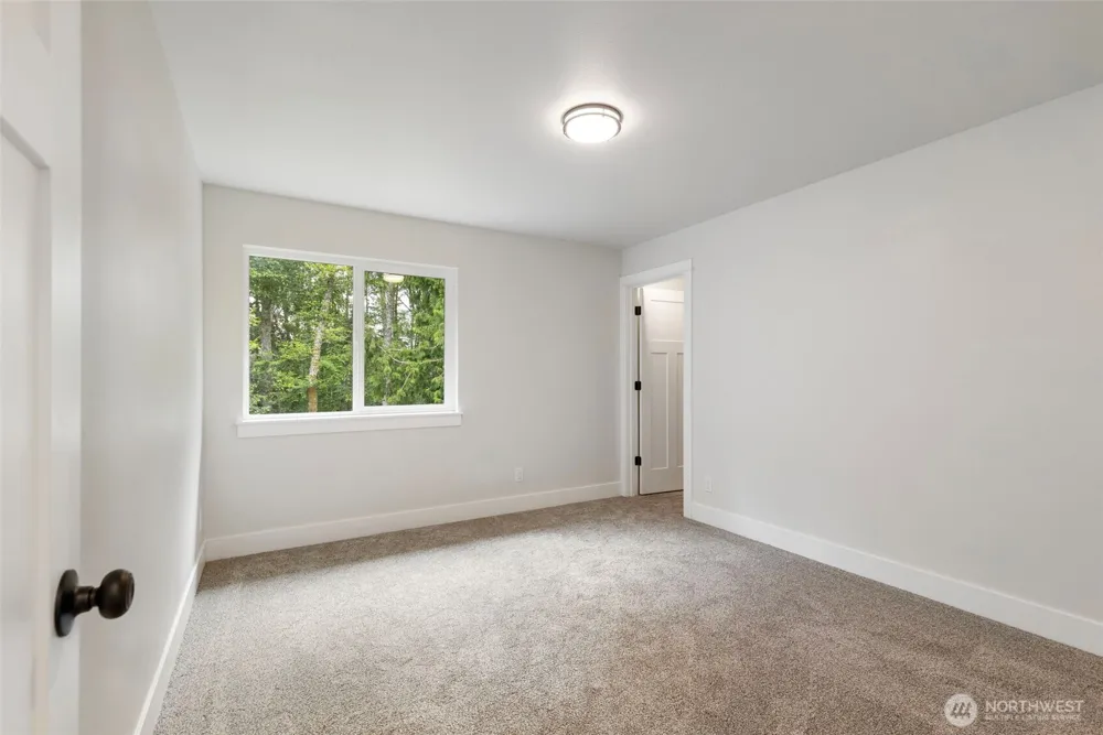 36651 Tamarack Drive NE Hansville, WA 98340