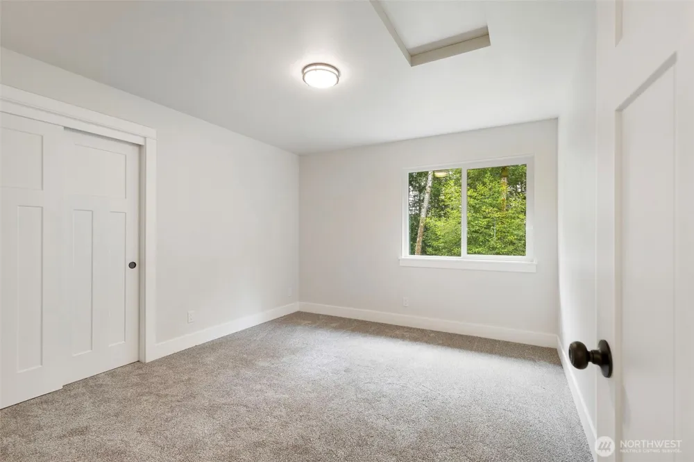 36651 Tamarack Drive NE Hansville, WA 98340