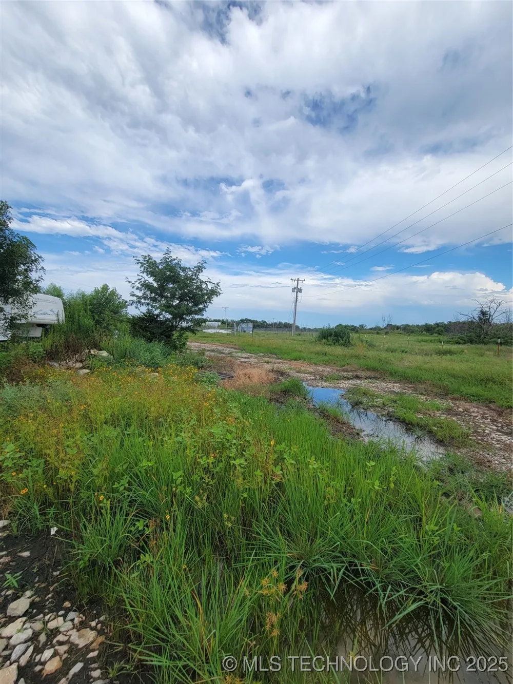 28761 Johnson Road Maud, OK 74854