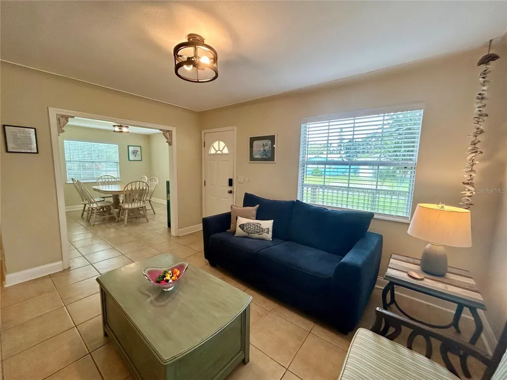 5618 20TH AVENUE S Gulfport, FL 33707