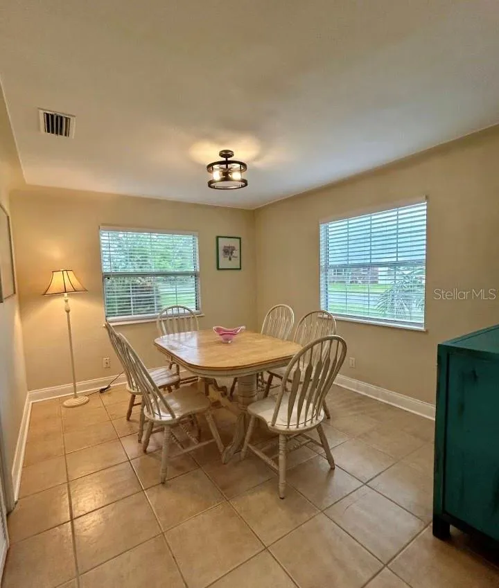 5618 20TH AVENUE S Gulfport, FL 33707