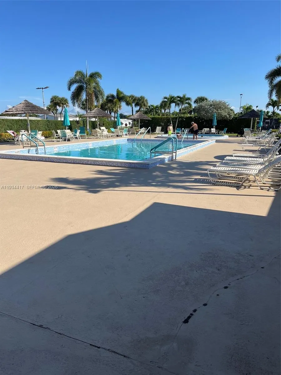 56007 Amparo Bay Boynton Beach, FL 33436