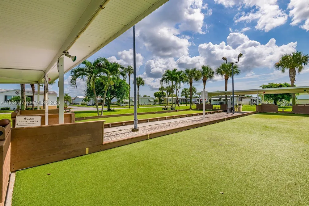 56007 Amparo Bay Boynton Beach, FL 33436