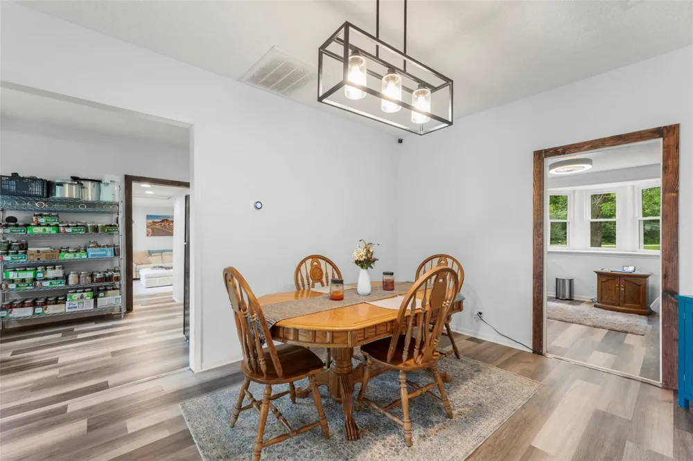 703 Pecan Valley Drive Wharton, TX 77488