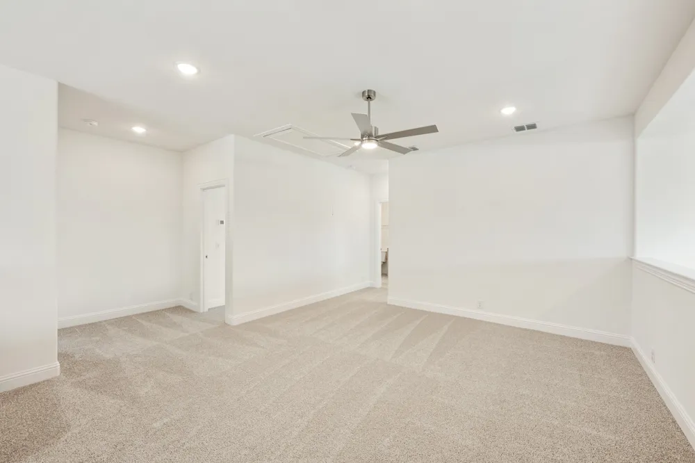 2300 Legacy Oaks Lane Bedford, TX 76021